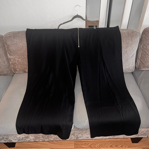 Commense Black Wide Leg Cape Pants - Picture 9 of 9